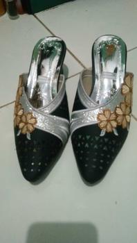 Product Review of Sandal Hak DMN-04 Wanita Simpel dan Elegan Ukuran 37-42 - Heels High Karet Pesta Shoes Sendal Kaca from s**e 1