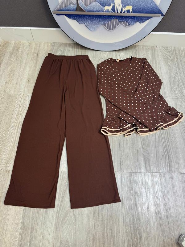 M47-Bộ Ống Suông Áo Bèo Tay dài Women Thun Top Ong Nhung Nâu Chất liệu Thun Co Dãn Vải Dày Mềm Mịn Thoáng Mát Size M L XL Xuất xứ Việt Nam