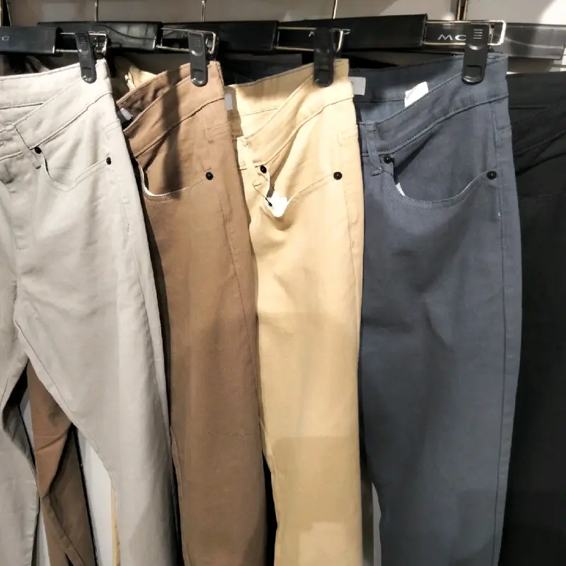 celana model slimfit dan reguler fit 2