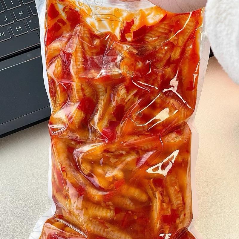 1 Hộp Chân gà sốt Thái Cay 250g chângà 3