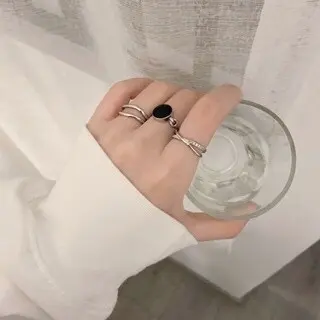 Isi 3 cincin hitam aeathetic fashion kekinian titanium silver 1