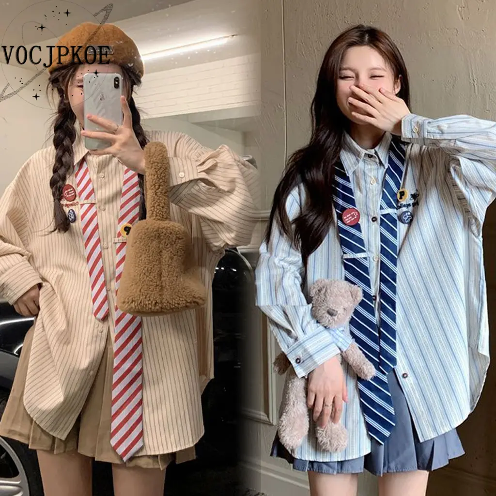 （Dasi+Lencana） Kemeja Bergaris Wanita Lengan Panjang Terbaru Atasan Wanita American Style Retro Fashion Polo Shirt Baju Kerah Hitam Pendek Polyester