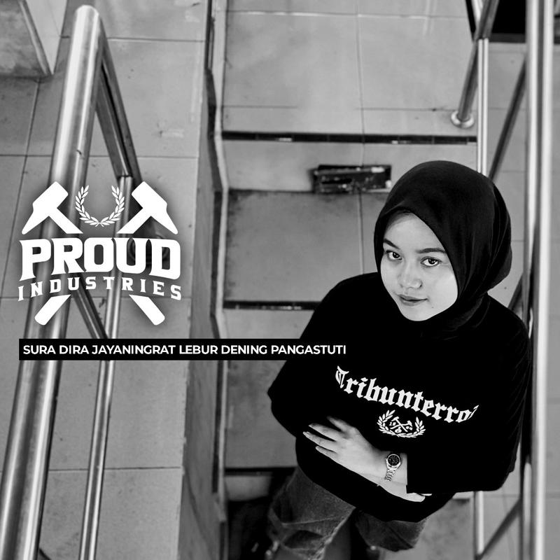 Product Introduction of T-Shirt KAOS "FOOTBALL MUSIC AND FRIENDS" SIZE S-XXXL - UNISEX Pria Wanita 2