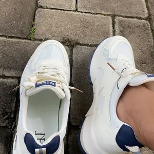 ATing Shoes - Sepatu Outdoor Anti Slip Sneakers Sport Ringan Fleksibel Sirkulasi Udara