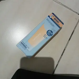 Wardah Lightening Fresh BB Tint (15ml/30ml) Alas Bedak 4 Warna Makeup Wardah Lightening BB Cream BPOM