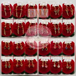 Anting Berlapis Emas Permata Ada Bandulnya Macam Macam Model Kategori Ketiga