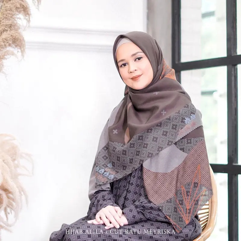 KHIMAR SEFA SERIES BEST SELLER HIJAB ALILA X CUT RATU MEYRISKA 3