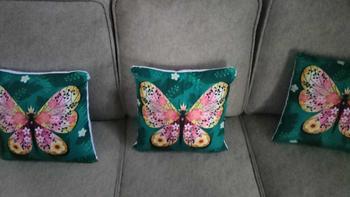 Product Review of Sarung Bantal Sofa Katun Tema Butterfly Printing Size 40 dan 50 from z**y 0