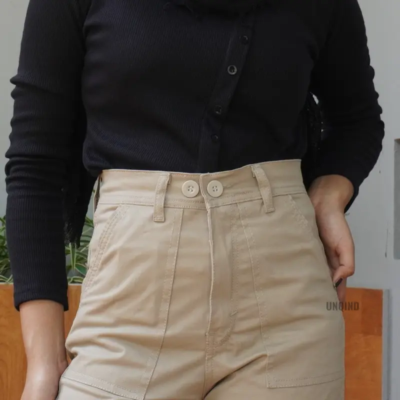 Uniquee - Celana HIGHWAIST CARGO Korean Style- Baggy Kain Katun Satin Super Premium Tebal Kantong Nyaman Wanita Panjang Kancing 1