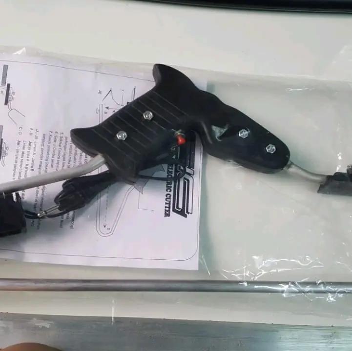 Pemotong Gabus Alat Potong Gabus Styrofoam Cutter Sterofoam Baterai Portable 4