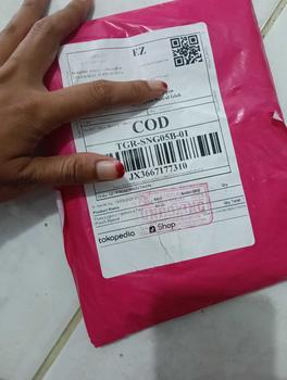 Product Review of Paris Legend Hijaberies Free Pouch Ziplock from ** ** ** ** ** 3
