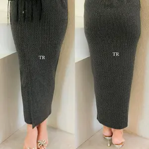 kamen jadi knit set selendang  busana adat bali