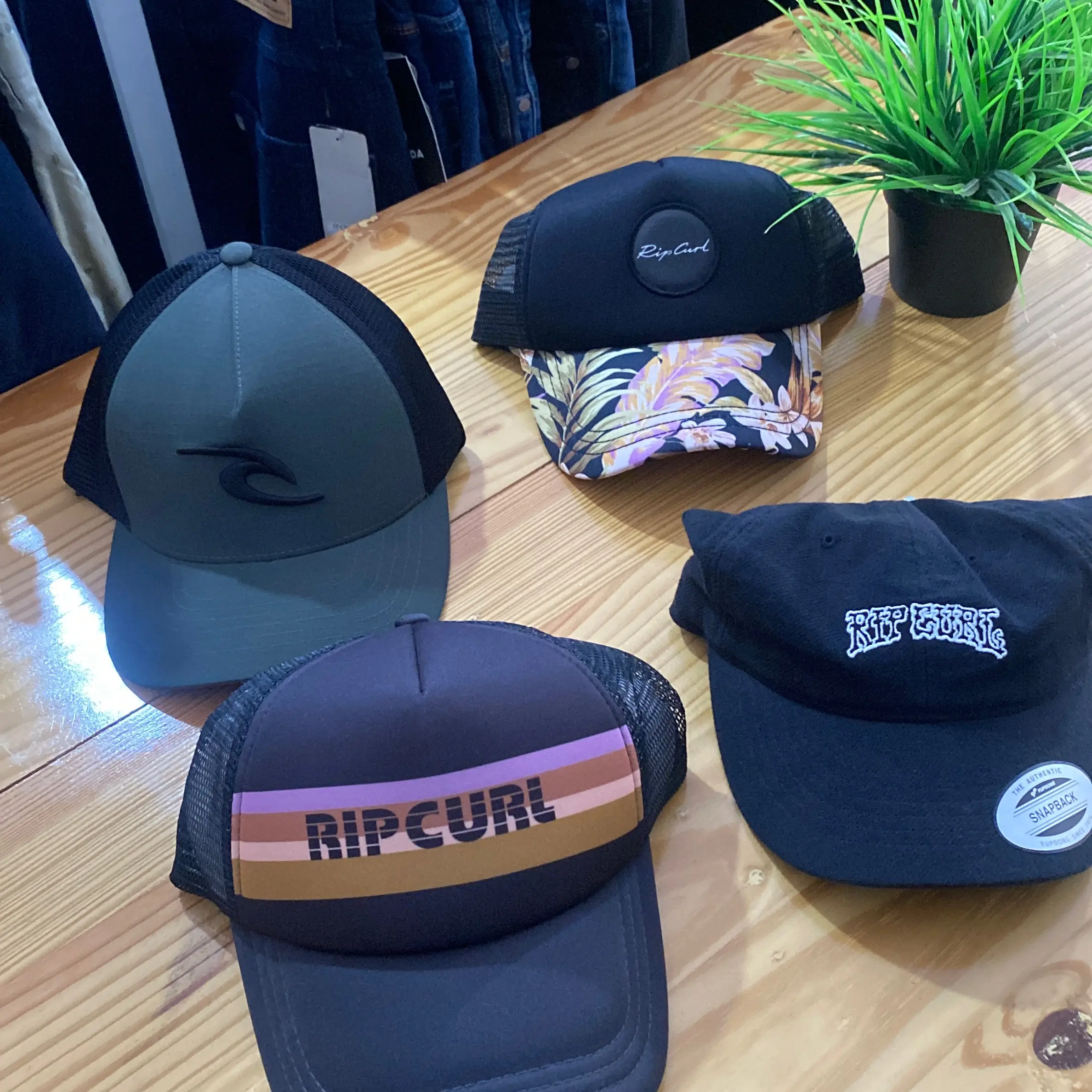 Topi Ripcrl original 100% pria