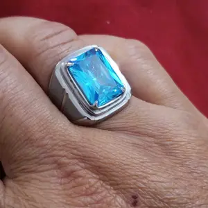 hiasan tangan pria topaz rings Cincin