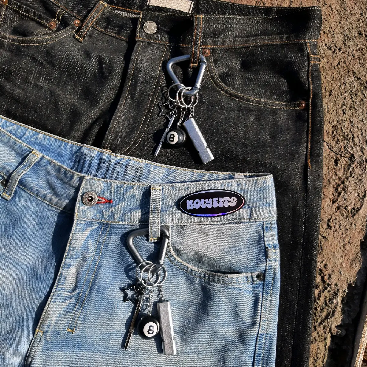 "8Stars" Set Keychain Carabiner Segitiga Kalcer Outfit Skena
