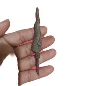 naga kikik Koleksi Antikan dari Besi Jarud Bisa Juga Sebagai Hadiah Cocok untuk Koleksi Pribadi Anda Bahan Besi Jarud Ukuran Lihat Foto Telapak Tangan