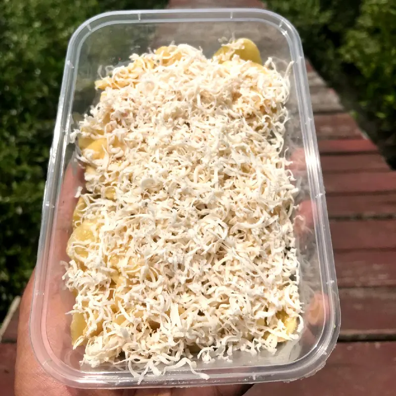 Keripik Pisang Lumer Full Topping by Lokajil Snacks 125g 3
