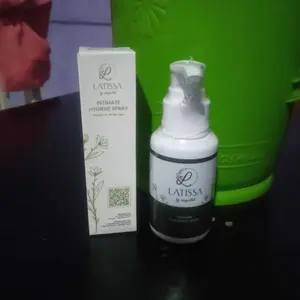 BUNDLE Latissa Feminine Spray dan Latissa Feminine Cleansing Wash
