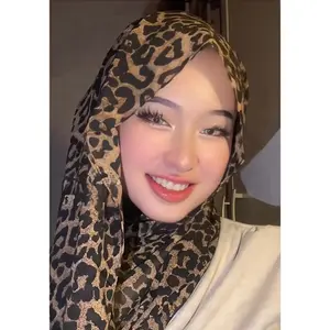 Pashmina Leopard Bahan Ceruty Jahit Tepi Premium Ukuran 180 cm Sangat Nyaman Anti Kusut Sangat Cocok Untuk Daily dan Outfit Kalcer Hijab Macan Jilbab Viral Terlaris
