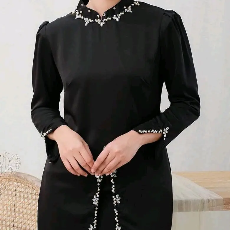 one set kebaya melayu full payet Setelan