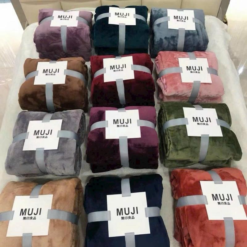 Chăn lông thỏ quốc dân MUJI 2mx2m2 - Chất liệu mềm mại, ấm áp, phù hợp cho mọi không gian