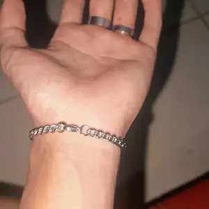 Beli 3 gratis 1 - Paket Kalung Rantai Jumbo gelang dan cincin bonus anting jepit bintang bolong/Kalung rantai titanium anti karat