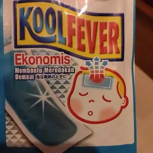 kool fever ekonomis ( isi 12 pcs ) kompres demam untuk anak dan dewasa