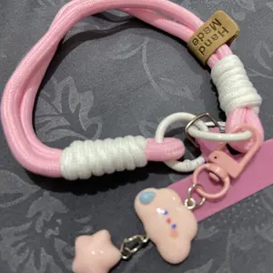 Design Imut Elegant / Tali Lanyard Handphone Liontin Bintang Awan Putih Fungsi Gantungan Kunci Liontin Rantai Gantung Casing Ponsel Universal