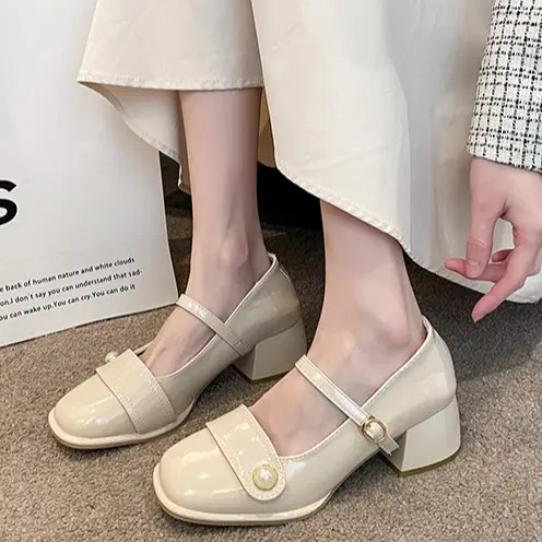 Sepatu Pesta Mayz 0023 Sepatu Kerja Heels Glossy Tali  3 Warna 3