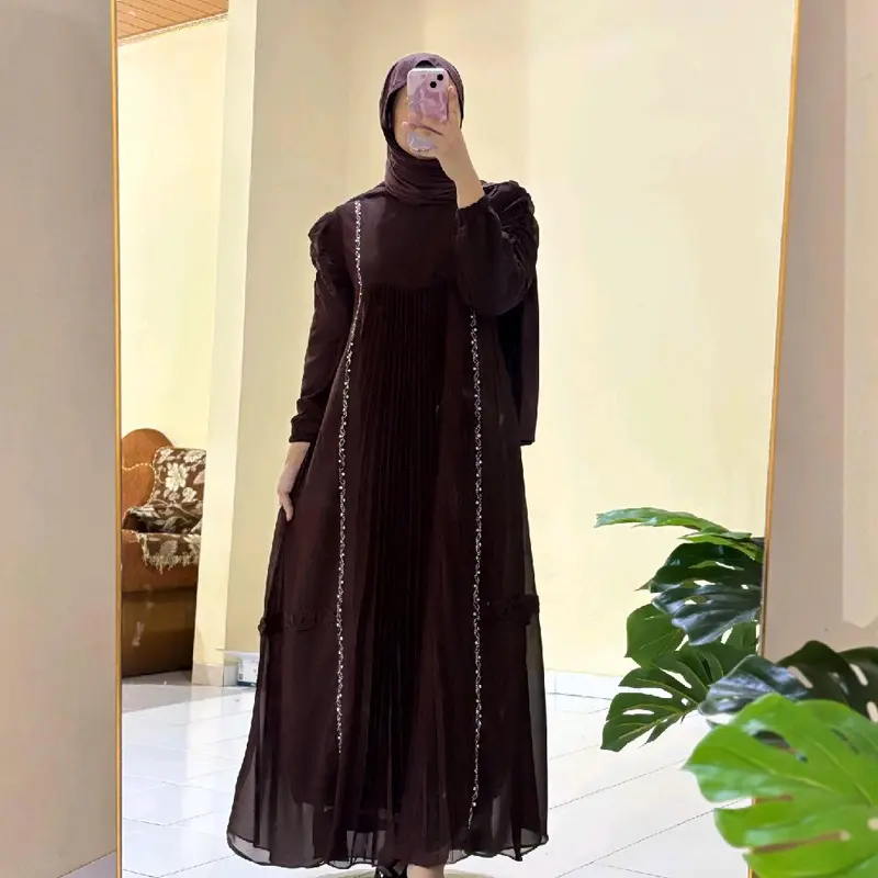 Dress Raisya Ceruty Armany Pliskit Renda. gamis mewah,gamis pesta,gamis kekinian motif terbaru. 4