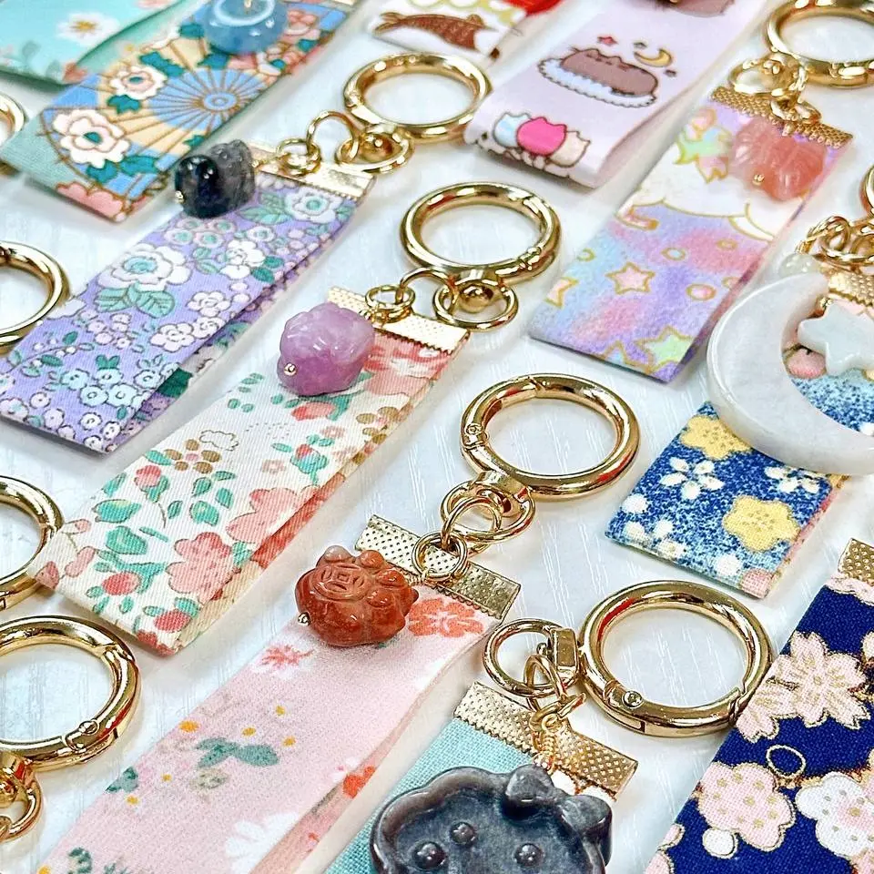 CRZtales CRZfabchain LIVEsales Claims #CRZLIVE keychain  business
