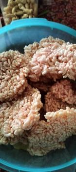 Product Review of 1 kg Rengginang Paket 4pcs Food rengginang  terasi mentah from R**a 0