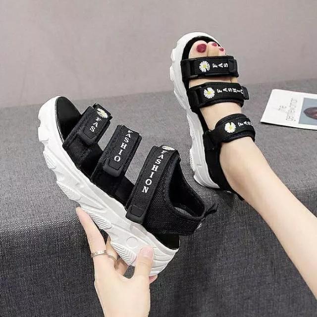 Sandal Korea Gunung Pereman Anak-Anak dan Dewasa Flat Korean fashion Flower Kekinian 1