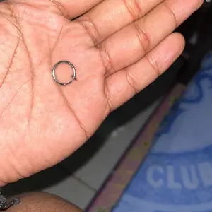 SILVER EARRINGS / 1PCS ANTING SILVER ANTING NON TINDIK FAKE PIERCINGS HOOP EARRINGS / ANTING HOOP / ANTING JEPIT / ANTING KLIP TANPA TINDIK ANTING TITANIUM ANTING TELINGA ANTING HIDUNG ANTING BIBIR ANTING PRIA ANTING WANITA