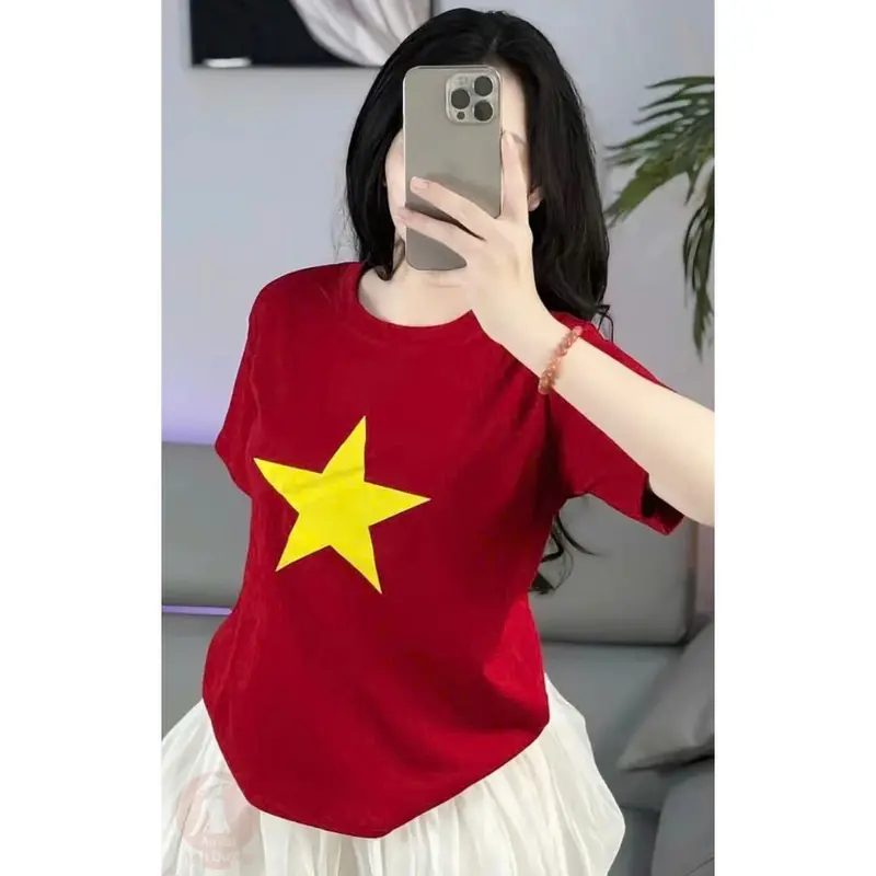 Áo phông sao vàng chất liệu coton lạnh - phù hợp mặc ở nhà, đi chơi hottrend 2026 | BigBuy360 - bigbuy360.vn Áo phông sao vàng chất liệu coton lạnh - phù hợp mặc ở nhà, đi chơi hottrend 2026 | BigBuy360 - bigbuy360.vn