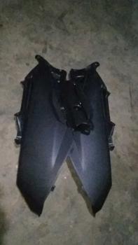 Product Review of cover body kasar satuan dek legsil paru spakbor vario 125 150 new esp 2018-2022 Aksesoris Motor from R**6 0