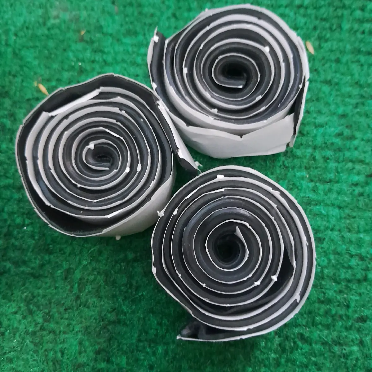 Lem/sealent mika stoplamp uk panjang 60Cm lebar 1cm tebal 3 mm
