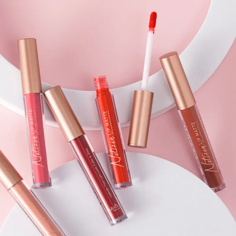 Hot selling matte lip gloss that does not stick to cups, waterproof and not easily fade velvet lip gloss