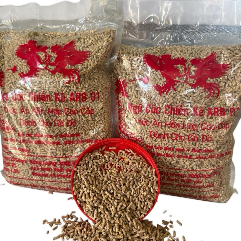 Ngũ cốc cho gà ép viên gà tơ gà ốm tay 4kg