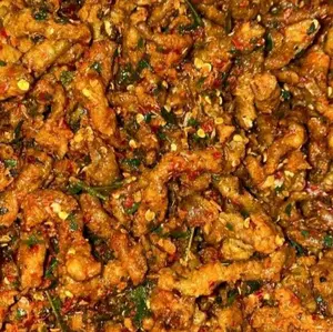 100GR - USUS CRISPY BUMBU PEDAS DAUN JERUK Food Snacks Camilan