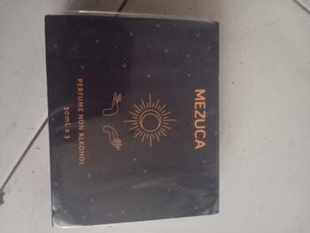 Product Review of Beli 1 Gratis 2 Parfum Mezuca Non Alkohol Series 30mL | Botol Tetes Free Box Eau de Perfume Wangi Tahan Lama Unisex Pear Kering from a**y 0
