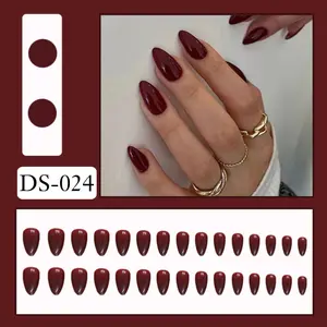 Dwistyle Nails Kuku Palsu Cantik Isi 24pcs DS024