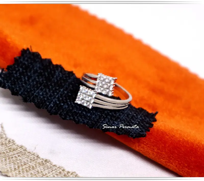 Cincin Wanita Permata Xuping Silver Glamour - Rings 1