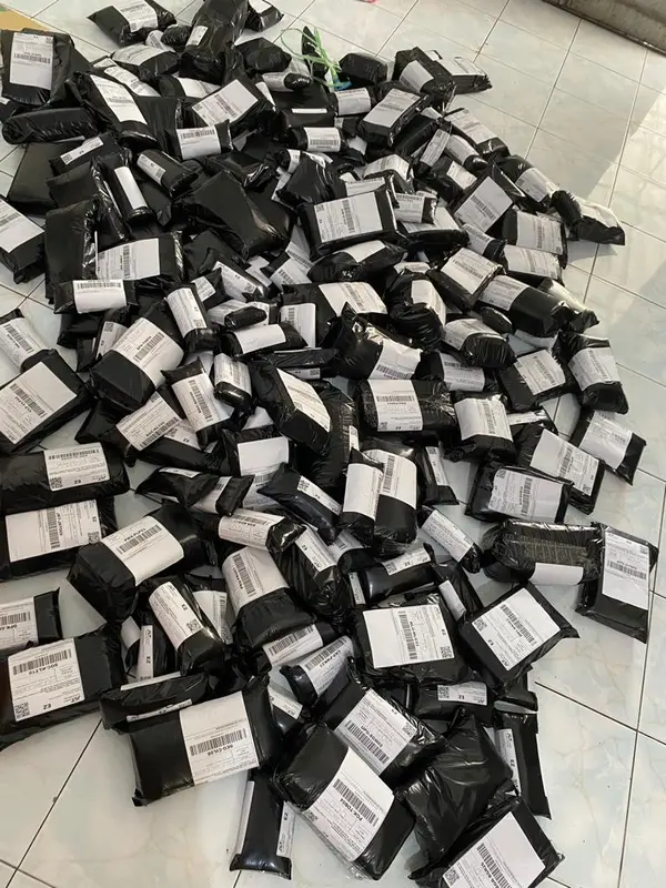 CUCI GUDANG Kerudung Voal Segi Empat syari jumbo 0
