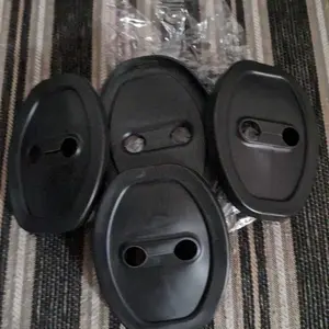 Cover Penutup Kunci Pintu Mobil Universal Car Door Lock Protective Buckle Cover / Cover Pelindung Kunci Pintu Mobil Bahan Karet