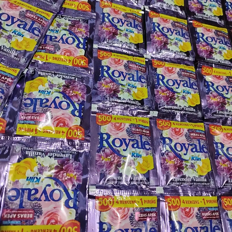 Murah Royale renceng 72 sachet 13ml,  pewangi pakaian konsentrat 5