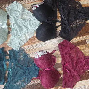 Set Bh dan Celana seksi impor busa tebal cup B Bahan premium setelan Bra wanita motif