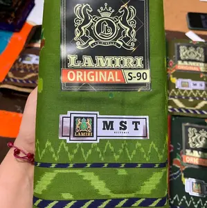 SARUNG LAMIRI MST KEMBANG BAHAN RAYON