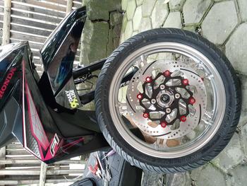 Product Review of Piringan Cakram Depan 260MM Piringan Disc Cakram Beat Vario Genio Spacy Scoopy Plus Breket PNP Disc Brake Piringan Cakram 260MM from a**6 0