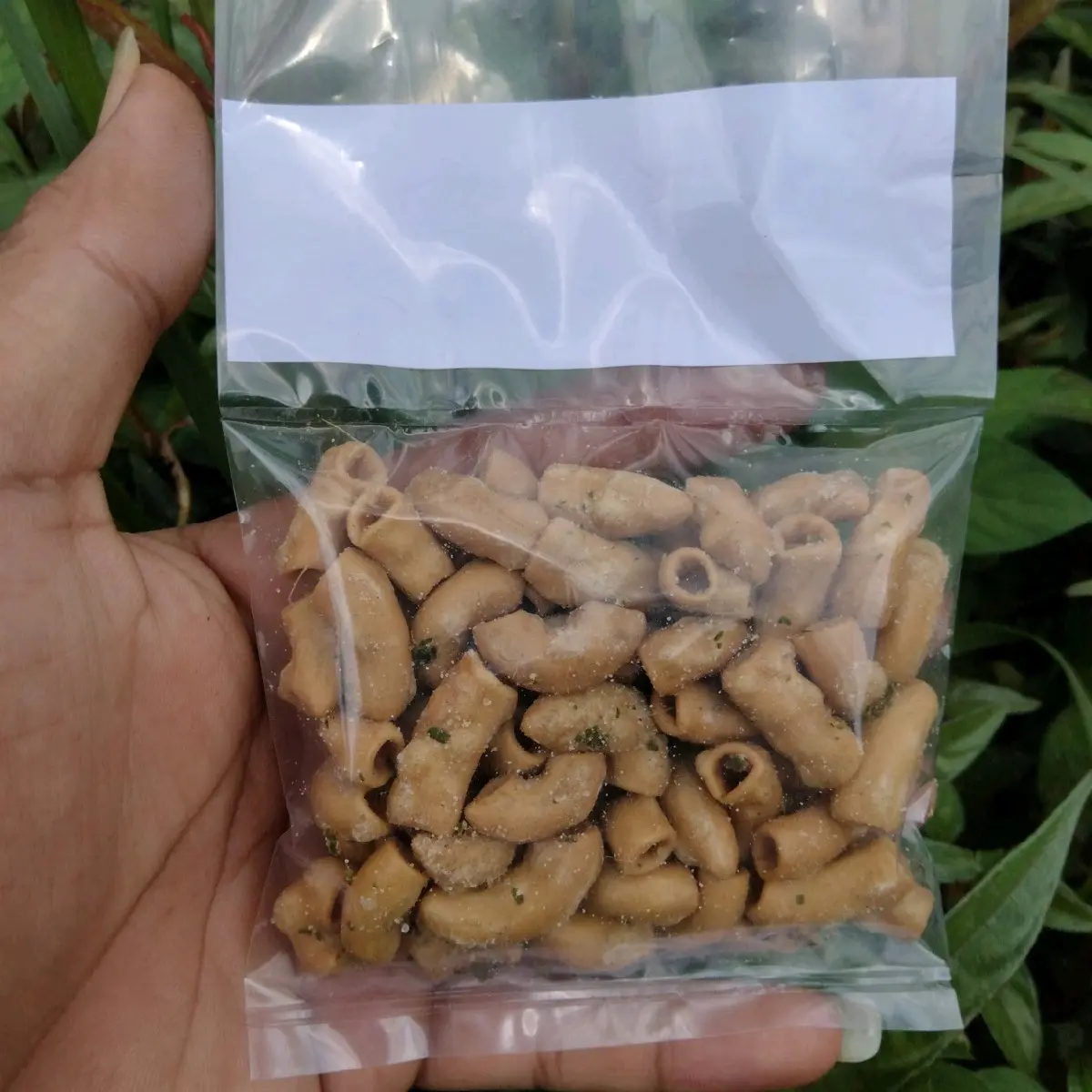 Makaroni Bantet Original Daun Jeruk 37g Snack Asin Goreng - Food